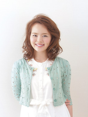 大人っぽい　ふんわりカールで変身☆彡